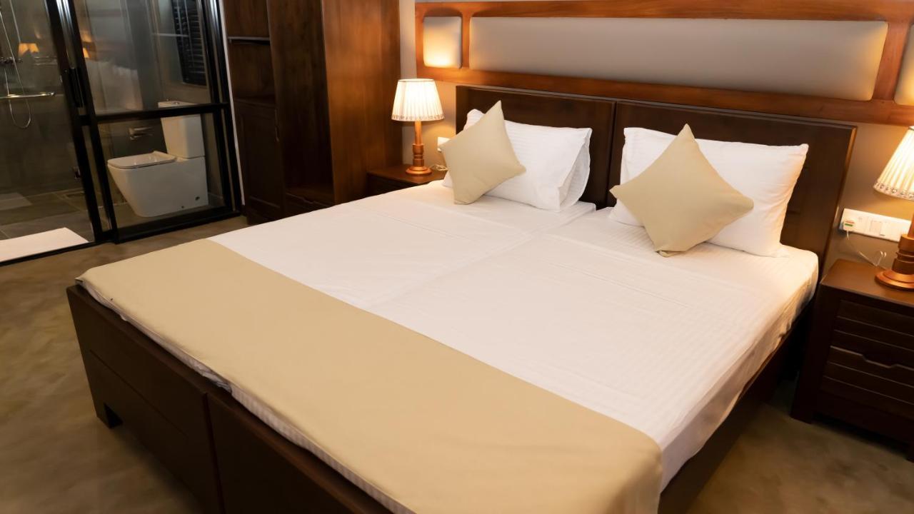 Woodgrove Cabanas Negombo Exterior photo