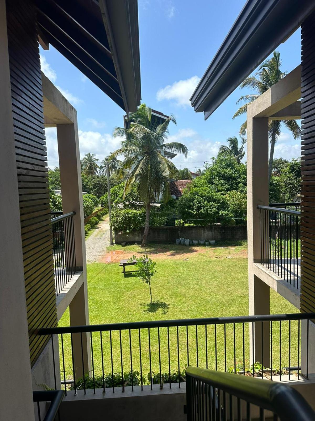 Woodgrove Cabanas Negombo Exterior photo
